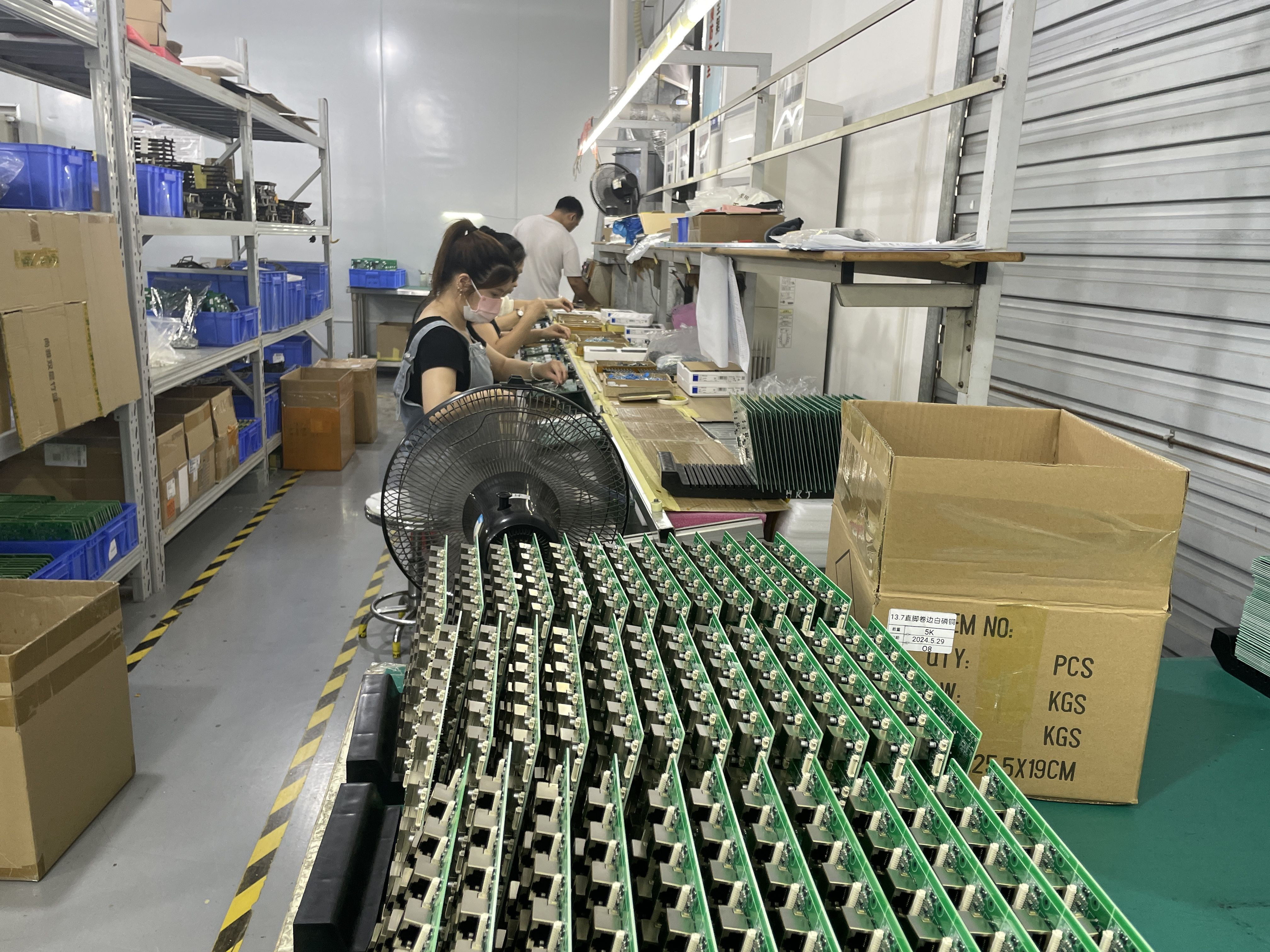 pcb manufacturer double layer circuit board multi-layer single-sided pcb four-layer board divider circuit board PCBA